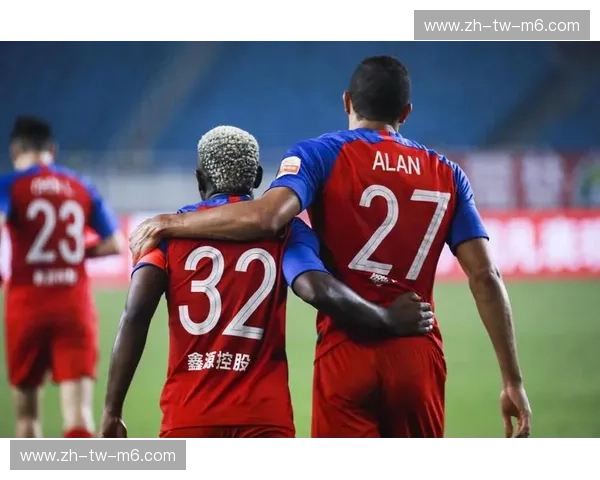 巅峰对垒，沪韩争锋：上海上港vs首尔FC，一场关于尊严与梦想的足球史诗